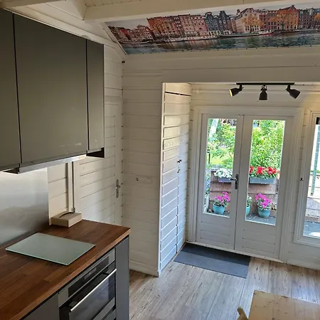 Stijlvol Tiny House Aan De Rand Amsterdam * Badhoevedorp
